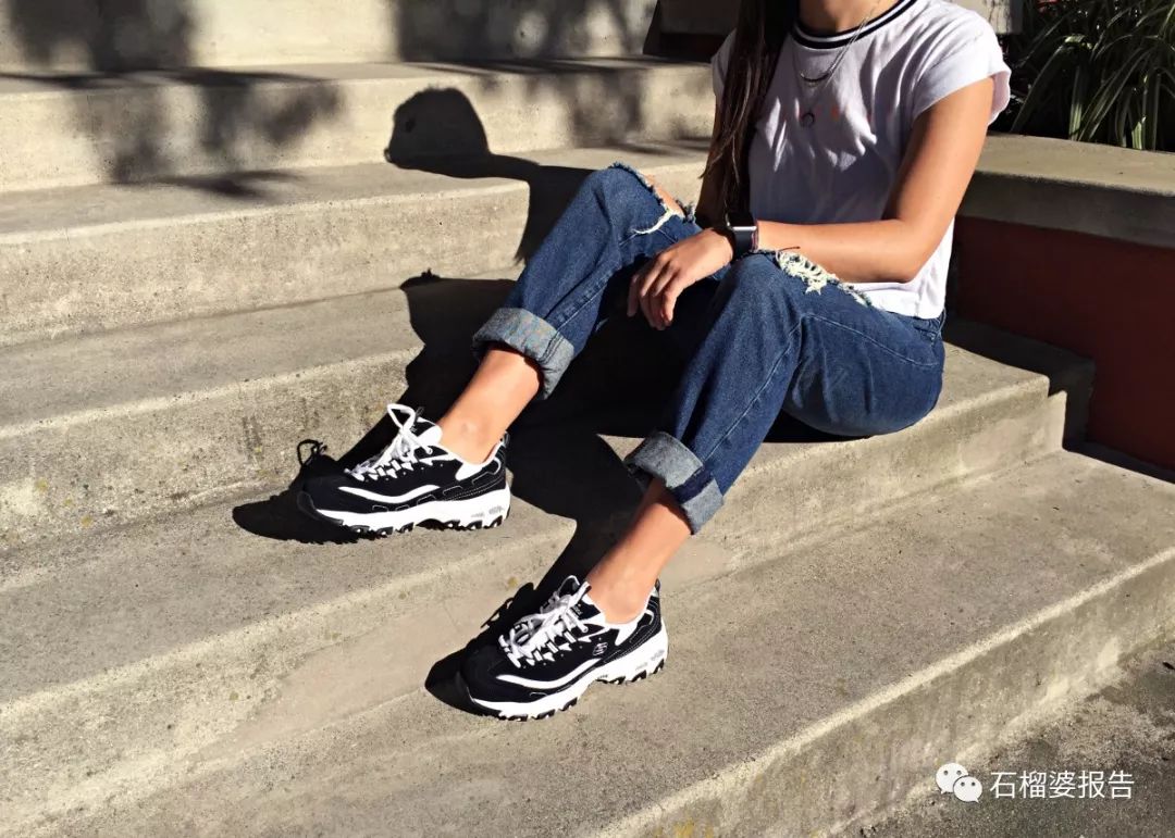 读者来稿儿童版,60来岁妈妈穿什么颜色的衣服好