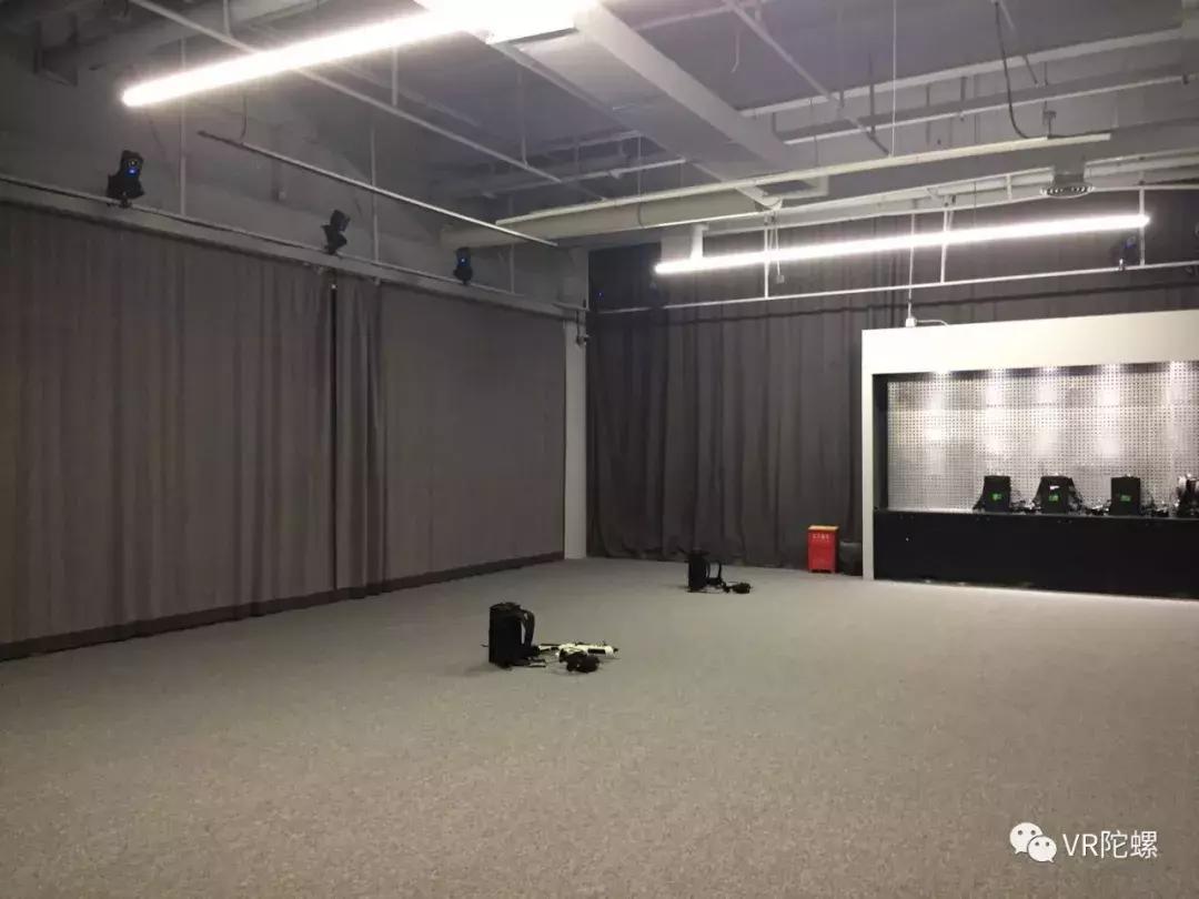 大玩咖vr团建轰趴体验馆,全球最震撼的vr体验馆