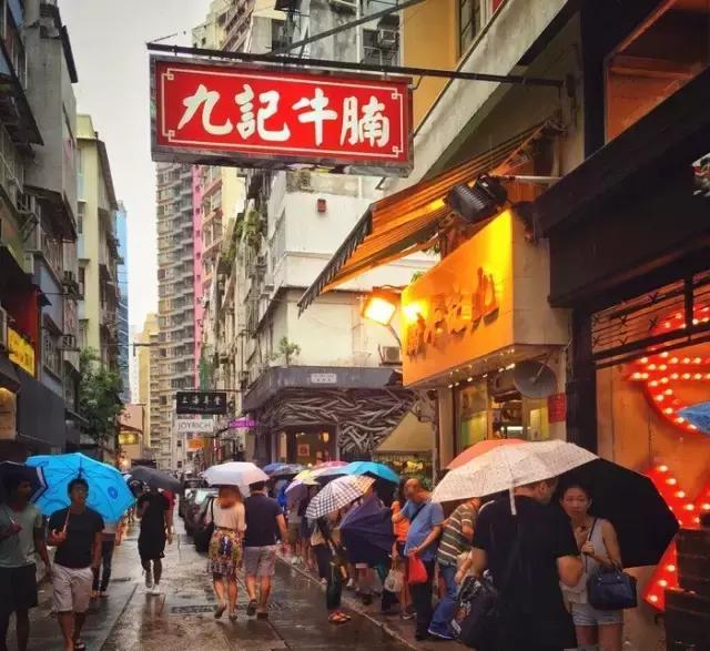 香港美食尖沙咀冰室,香港怀旧茶餐厅美食图片