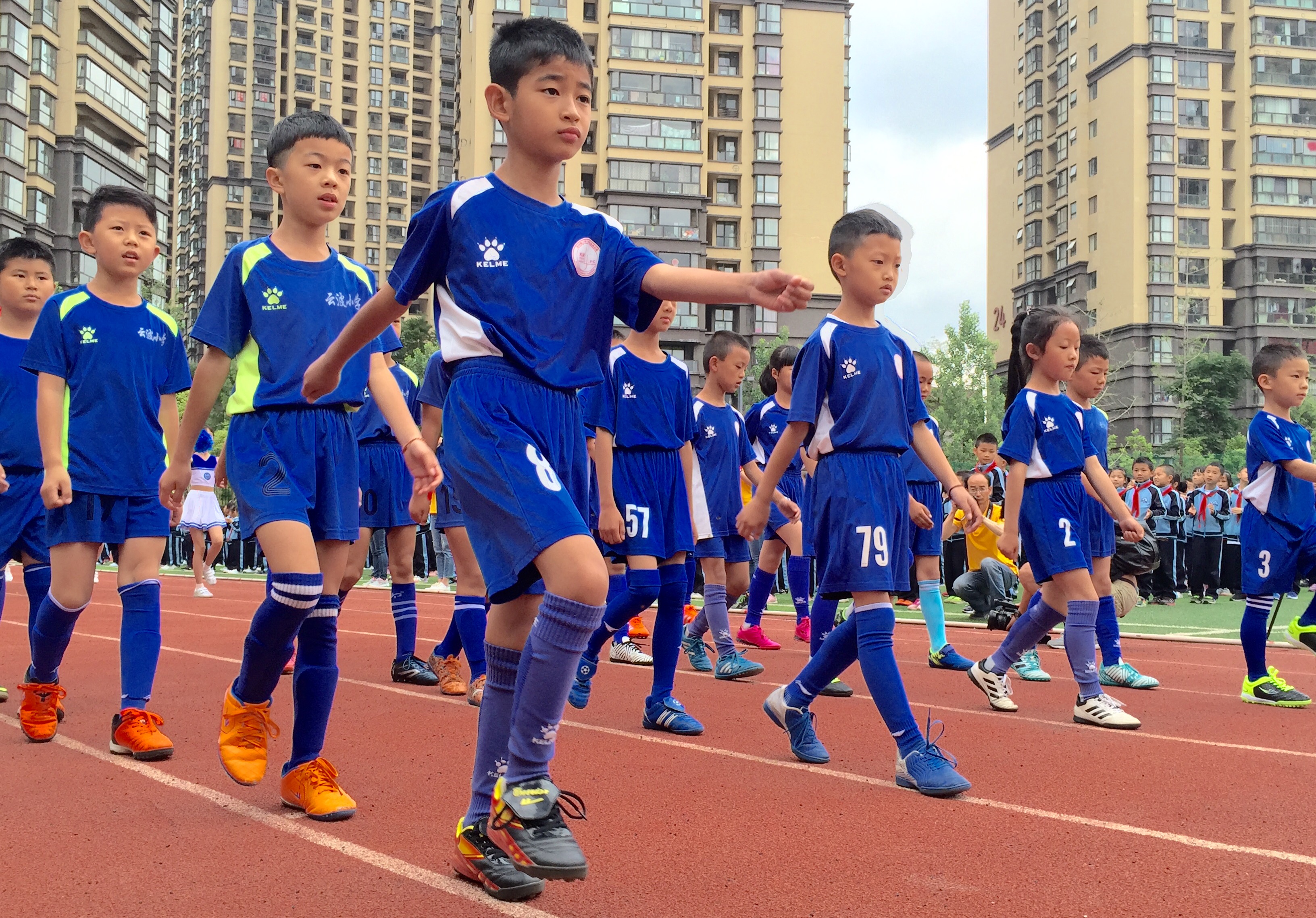 云波小学足球俱乐部,云波小学篮球