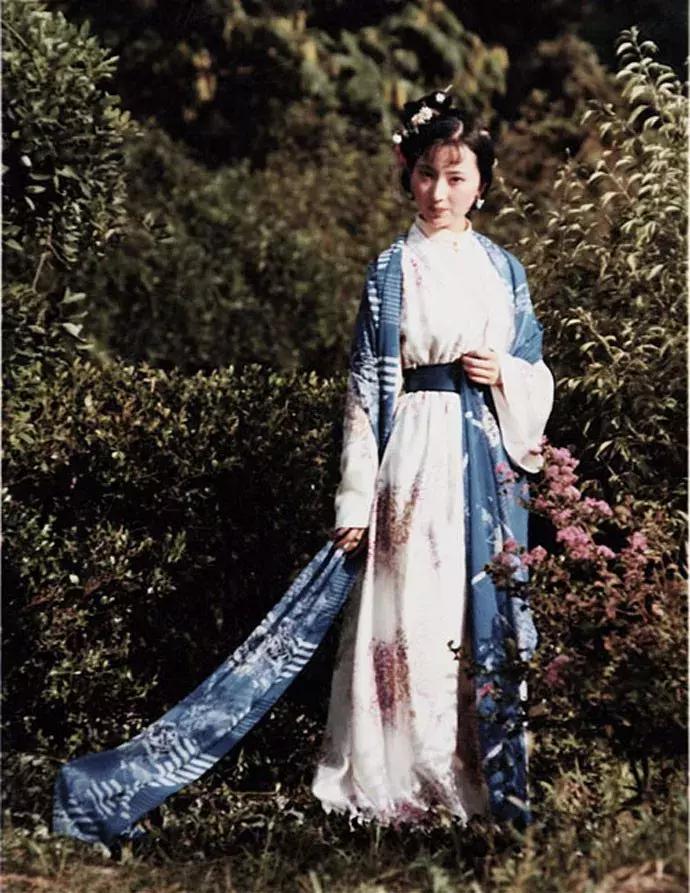 林黛玉才华横溢的句子,林黛玉的名篇