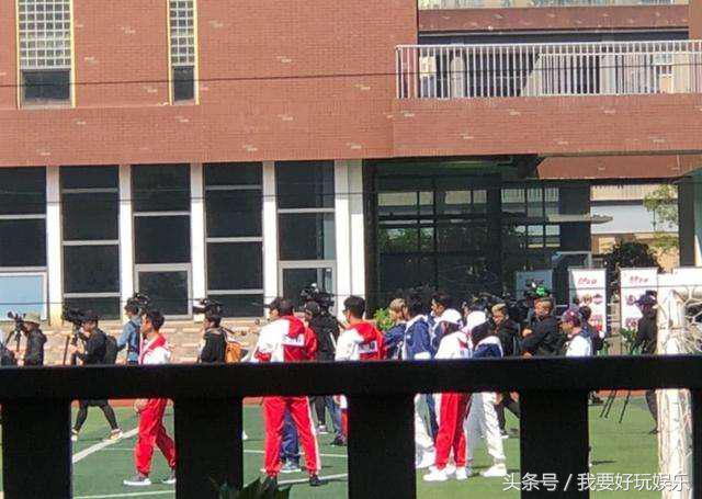 奔跑吧足球杨幂和小朋友,杨幂参加的奔跑吧是哪期