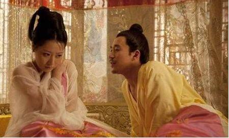 古代女性月经怎么处理的,古代妃子姨妈来了怎么办