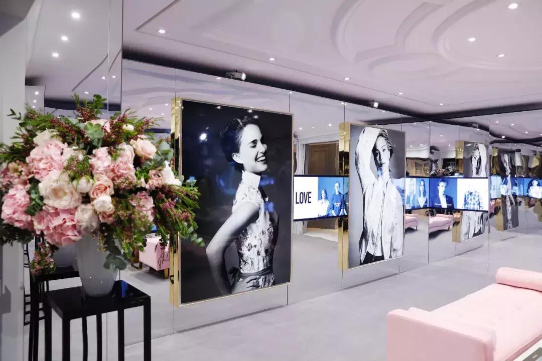 王丽坤戛纳红毯,王丽坤和李晨吻戏