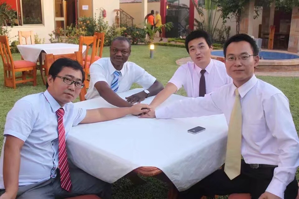 闯荡非洲,卖房创业,从100万起步到7年销售额过亿