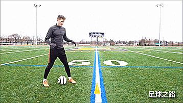 实况足球2020马赛回旋过人技巧,足球马赛回旋过人教学