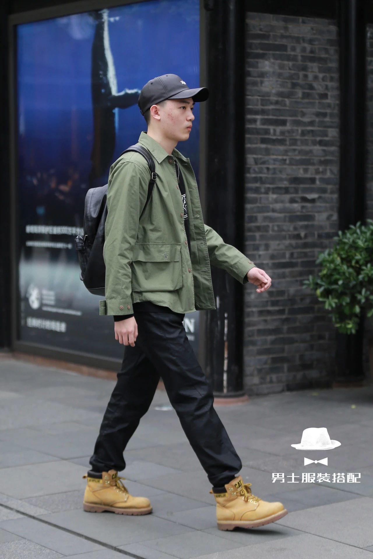 一件配饰提升整个气质,一件精致的配饰瞬间成为时尚有品