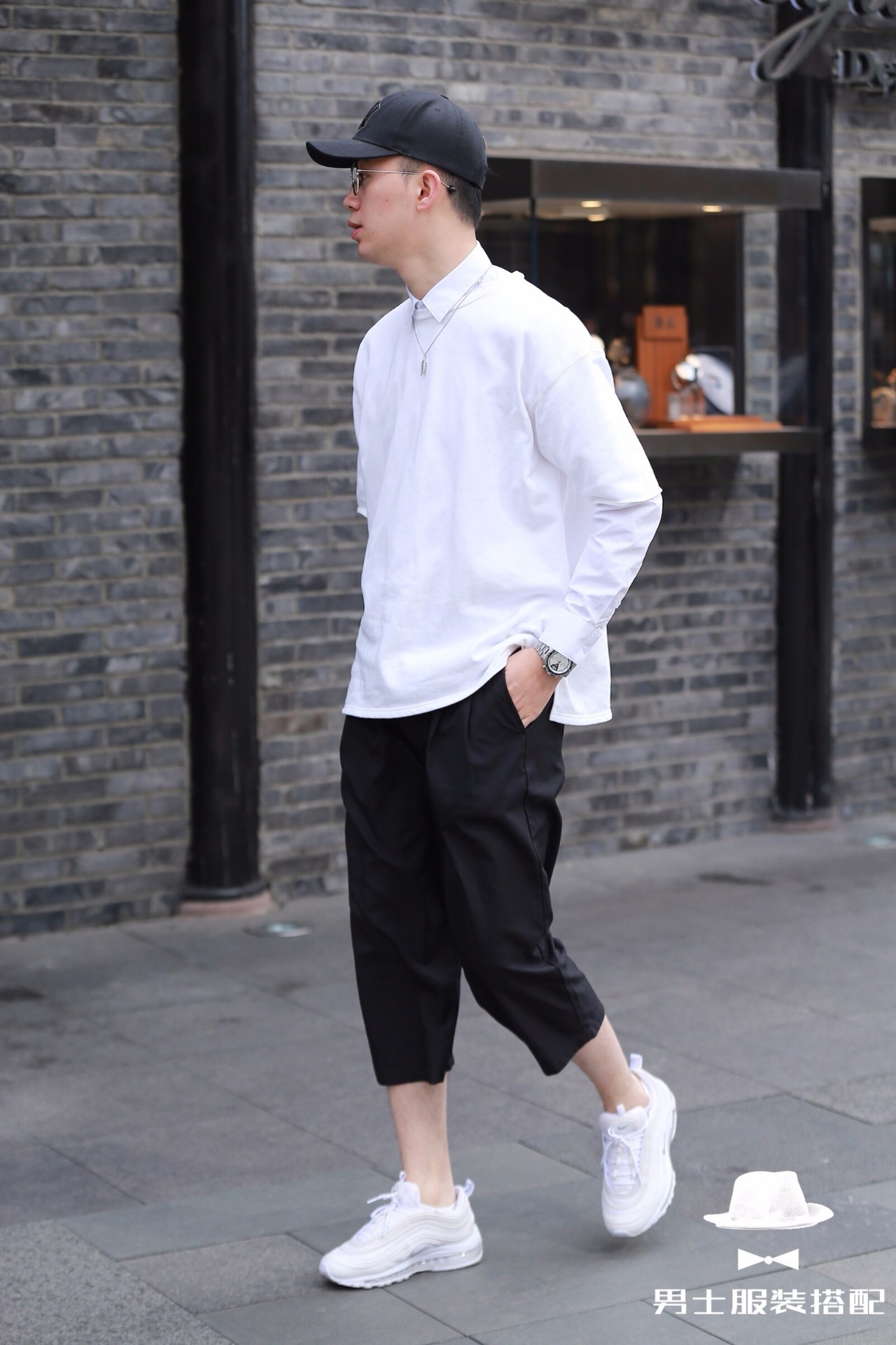 一件配饰就能拯救一身的穿衣搭配,让你感觉时尚的小配饰