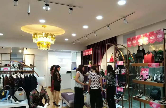 圣恩熙“大店运营模式”创单店销售奇迹，为体验营销增值