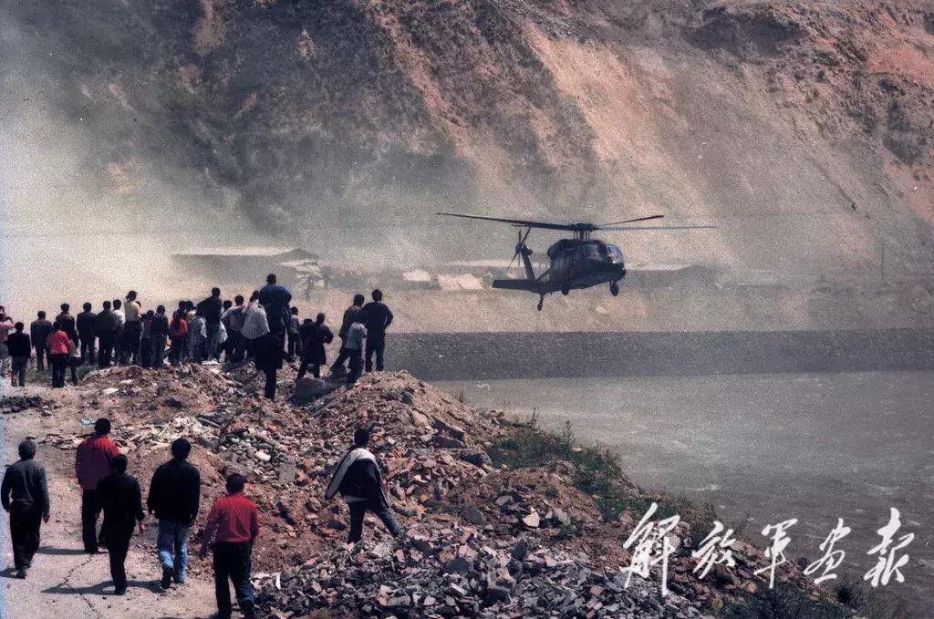 抗震救灾汶川,汶川地震十年感人视频播放