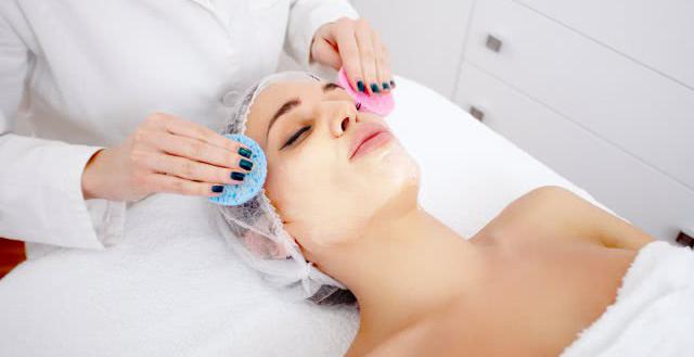 怎样让下巴变尖小窍门,怎么使下巴变尖方法