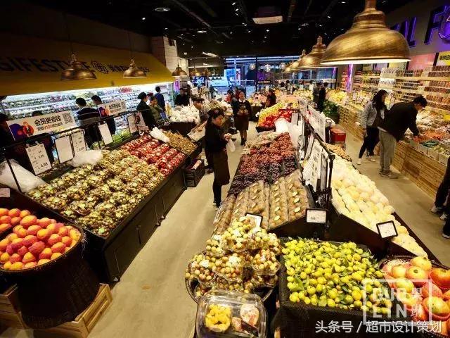 水果店水果陈列摆放销售技巧,20方长方形水果店铺陈列设计