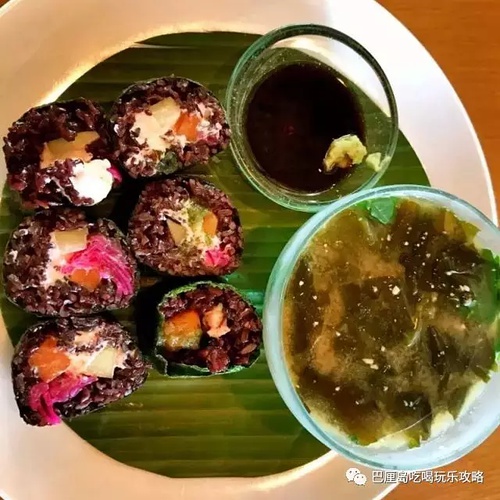 除了烤猪脏鸭餐，巴厘岛哪里还有其它美食？