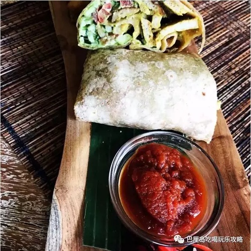 除了烤猪脏鸭餐，巴厘岛哪里还有其它美食？