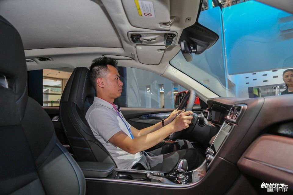 非正式会谈中国汽车,领克01和p8的区别