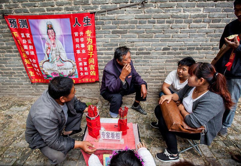 “八字不合”、“属相相克”,这些陈规陋习还是忘了吧……