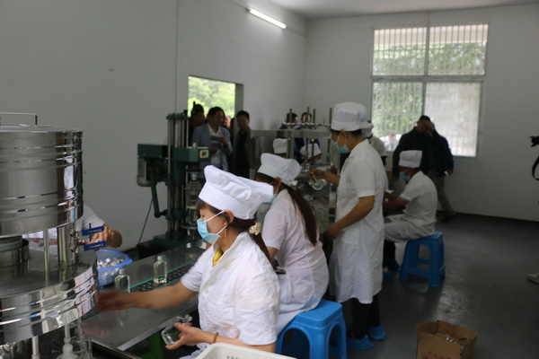 湖北鹤峰最穷的村,昔日贫穷落后村如今致富幸福村