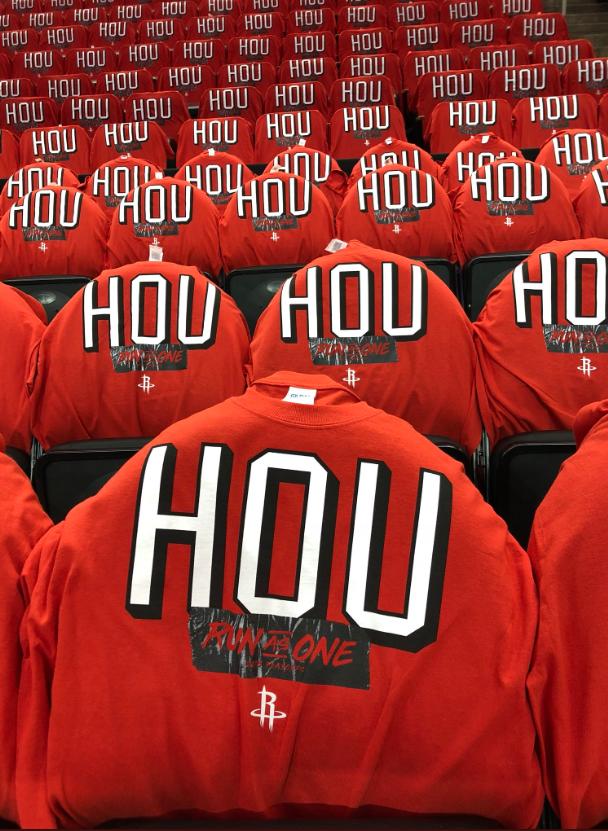 主场优势丢了又如何？火蜜迟到早退令人心寒！谁来点亮“灯泡”？