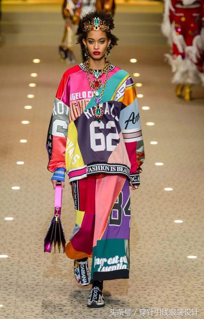 流行跑步运动套装,洋气时尚潮流设计师款运动套装