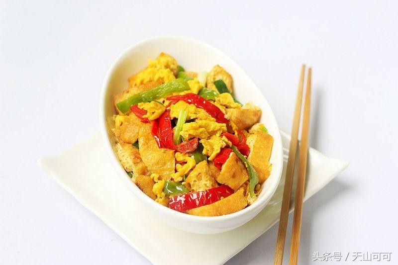 鸡蛋搭配什么炒最下饭,鸡蛋都能配什么炒吃