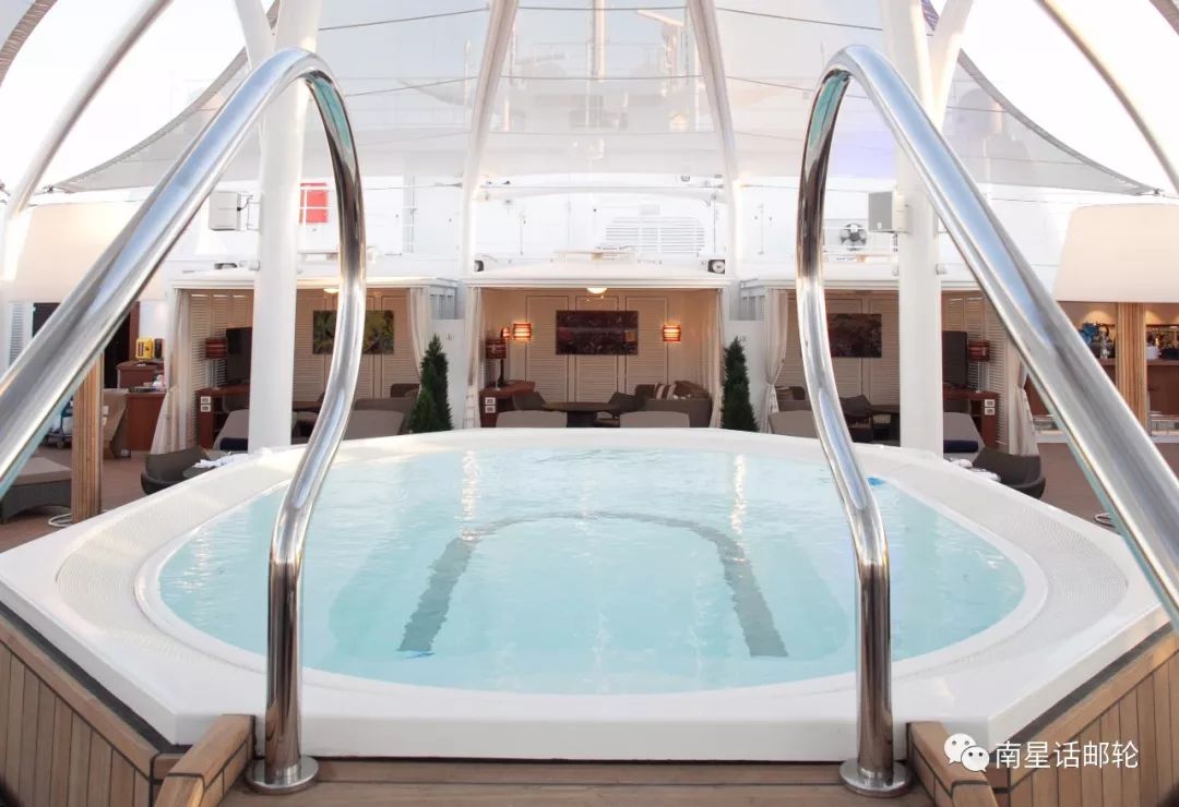全球顶级豪华游轮图片大全,国际豪华邮轮首次下水视频