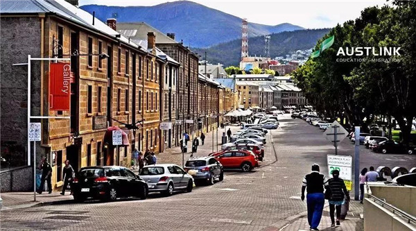 涓囪豹鍑哄浗,涓囪豹鍑哄浗瀹屾暣瑙嗛