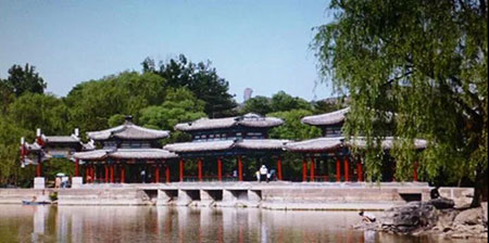 亭台楼阁轩榭廊舫一体的房子,人造亭台楼阁轩榭廊舫靓丽夺目