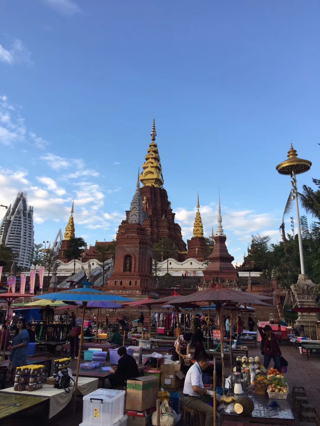 旅行就是心甘情愿花着钱受着罪,旅行只是为了找回自己