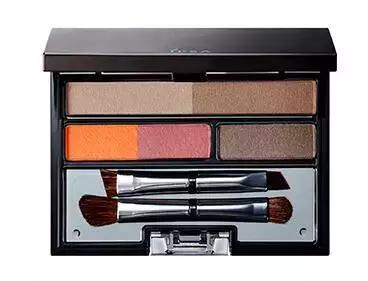 给范冰冰李宇春画同一种眉？画眉这事儿真不能copy