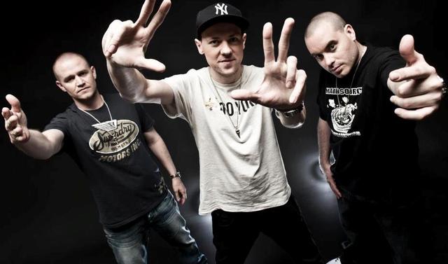 学会swag嘻哈风穿搭，让你帅过男朋友，酷炸一整夏！