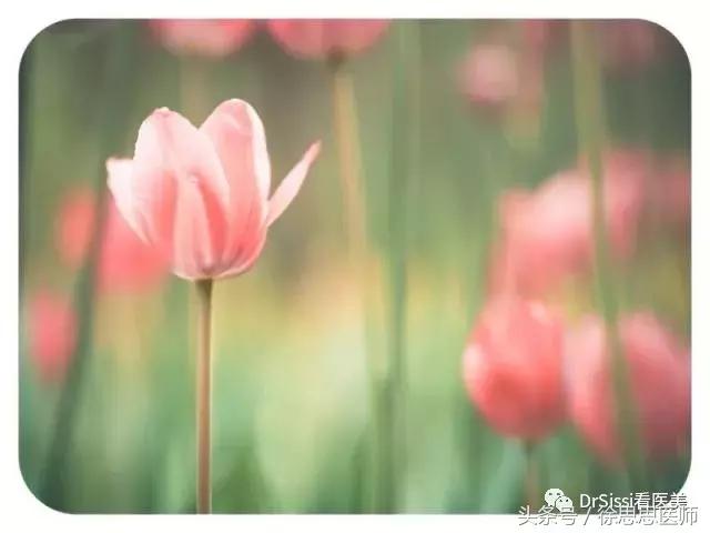 脸上80%的斑点反反复复,脸上1000多个痘坑