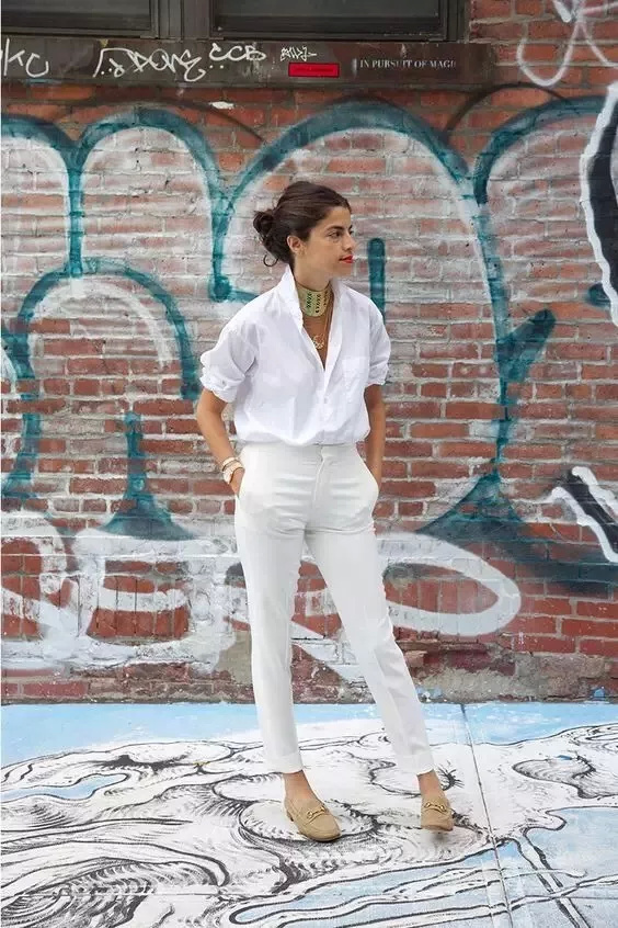 这个春夏时髦精都在穿这三种元素,夏日穿搭胖胖的中性风裤子