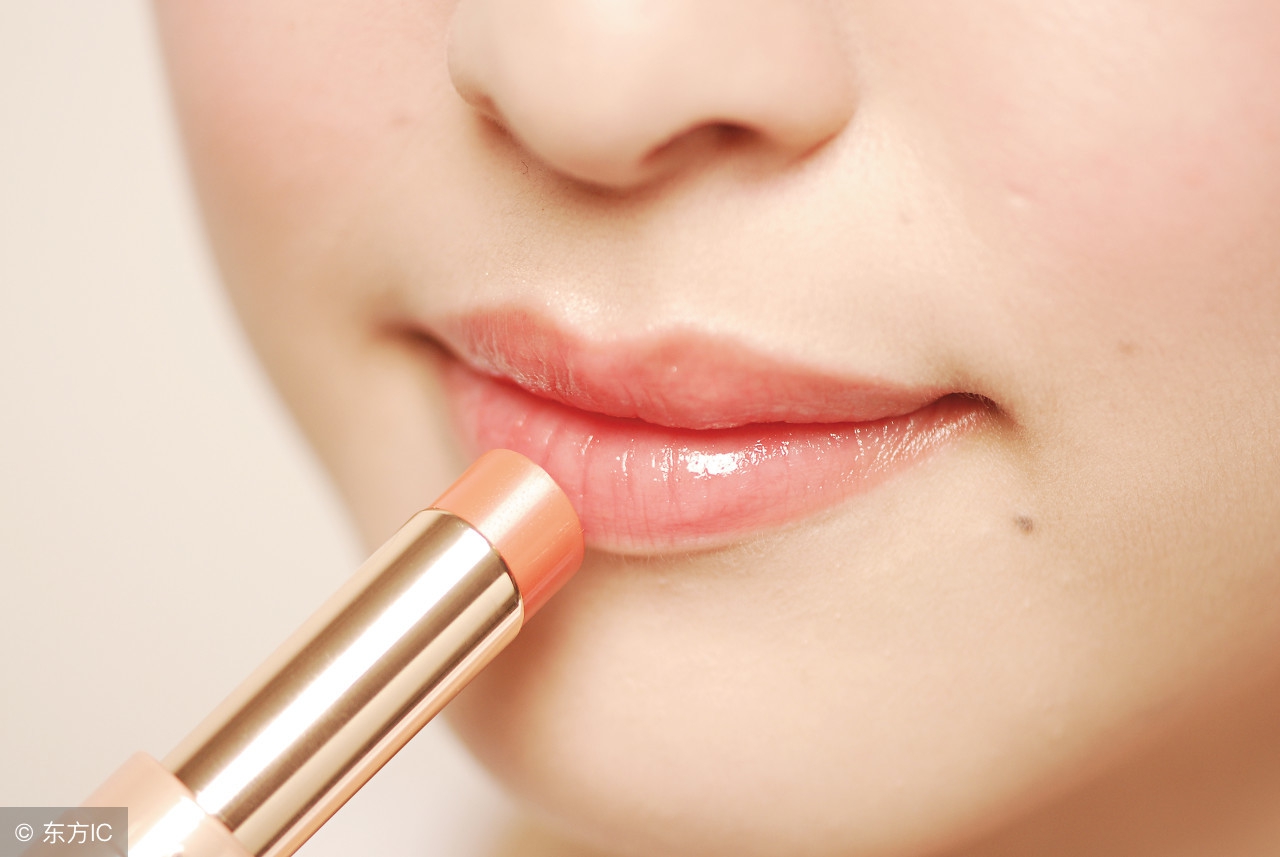 唇纹深怎么办怎么改善,唇纹深怎么办小妙招