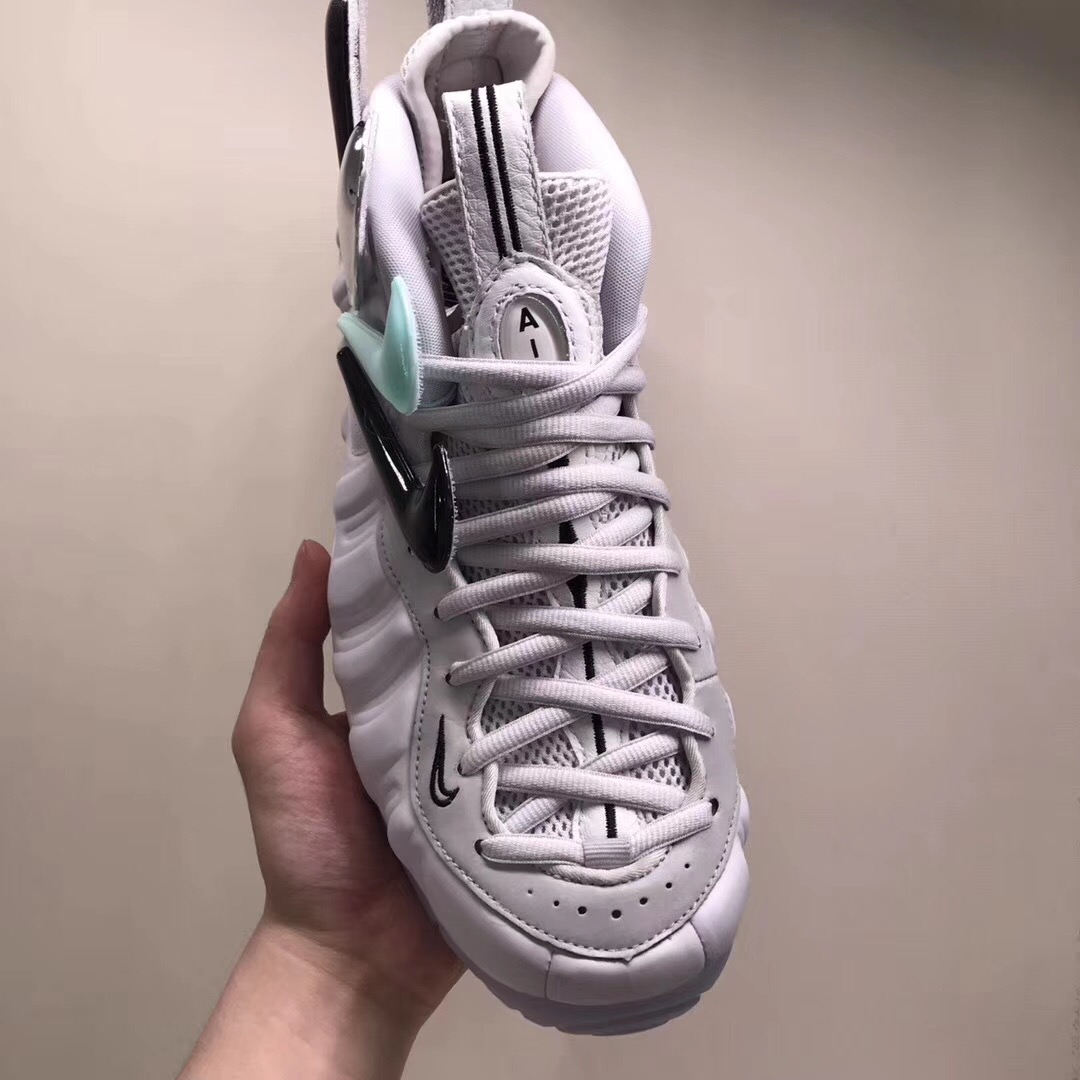 nike大勾新款,nike大勾温变青花瓷