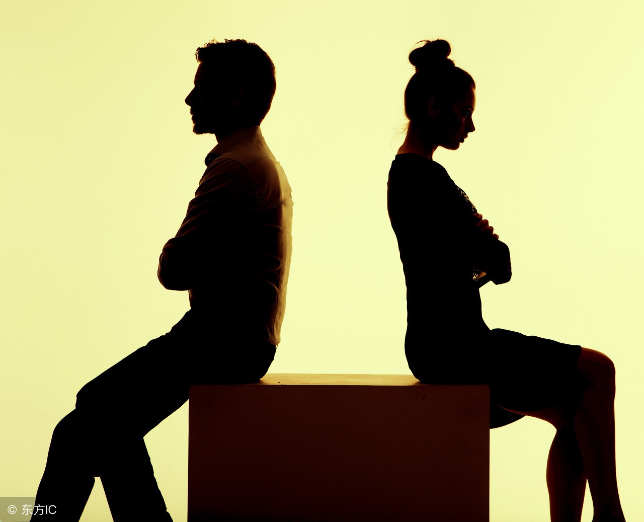 遇到她之后，我稀里糊涂成了男小三