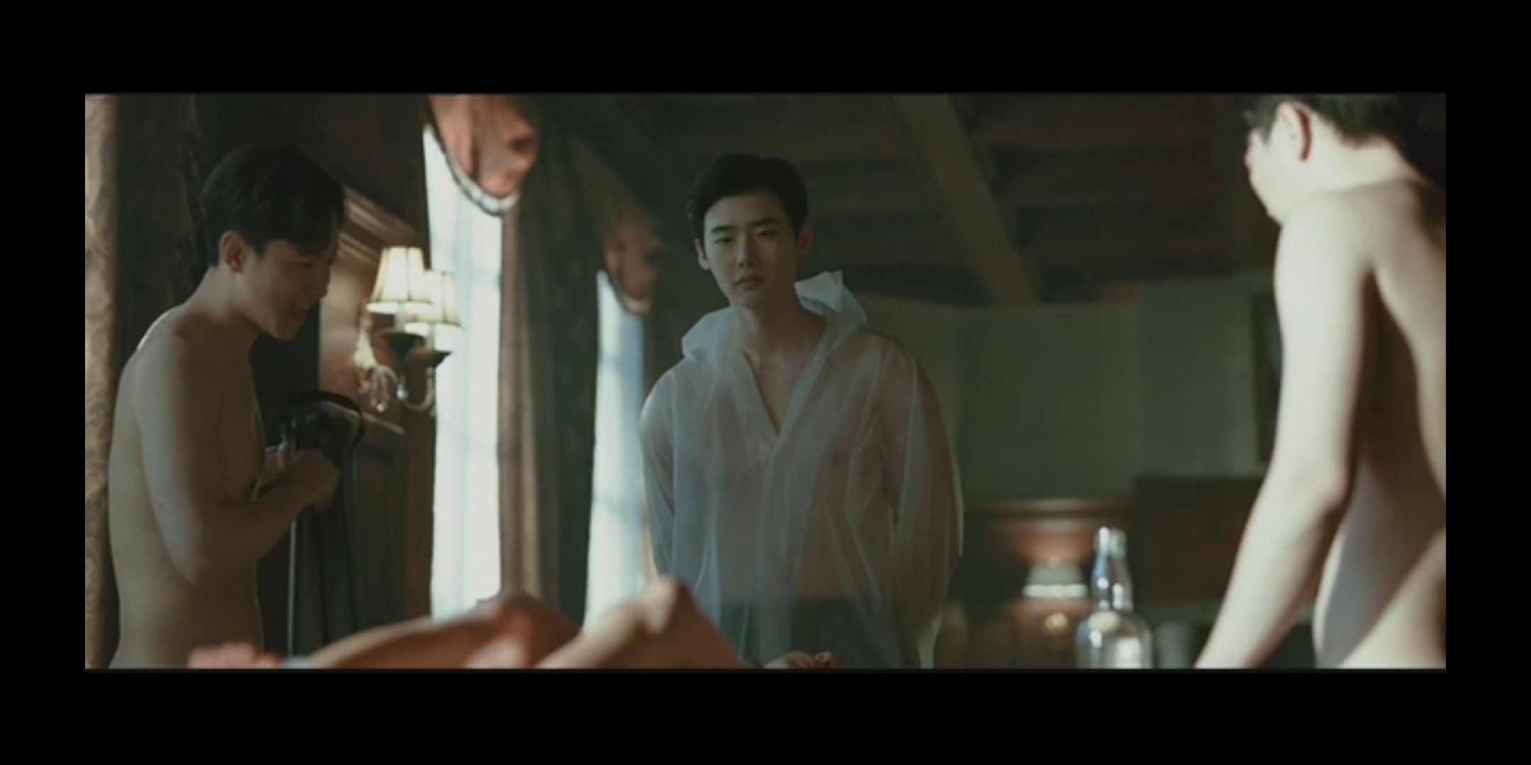 朴兴秀李钟硕视频,都暻秀李钟硕同台