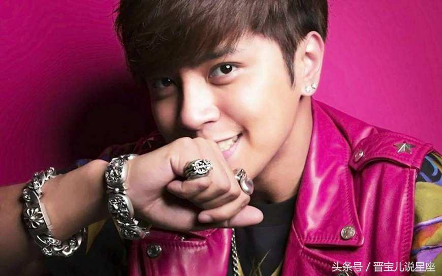 爱上之后就再难放下的三大星座男,一旦认定会爱你到永远的星座男