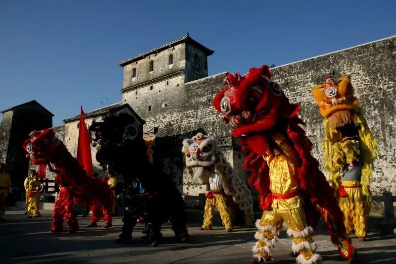 夏季出发的旅游专列,去韶关旅游专列