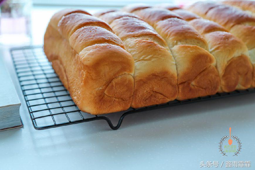 面包如何烤出又软又蓬松,面包这样烤才能称得上是合格