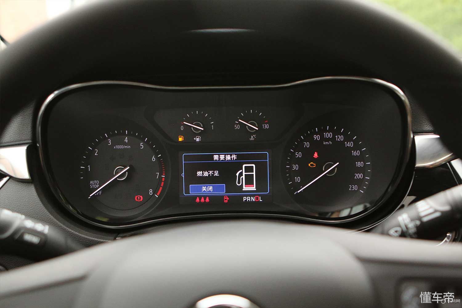 1.3l三缸别克凯越试车,别克凯越外观老款改新款