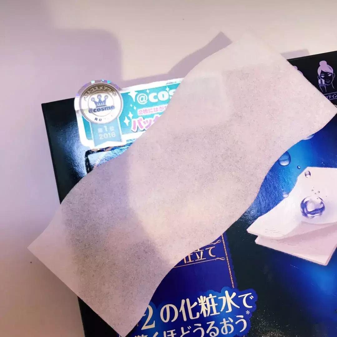 这个夏季不要染的发色,不要粗毛孔赶走草莓鼻