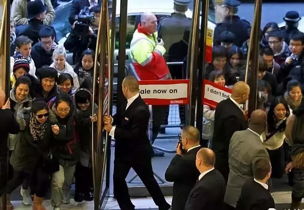 canadagoose雨衣,canadagoose品牌