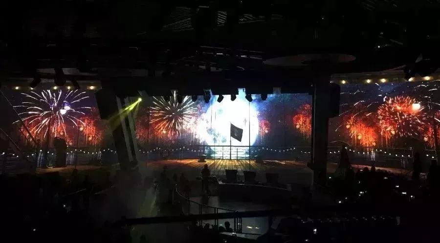 海洋量子号邮轮参观,海洋量子号邮轮航行航拍视频