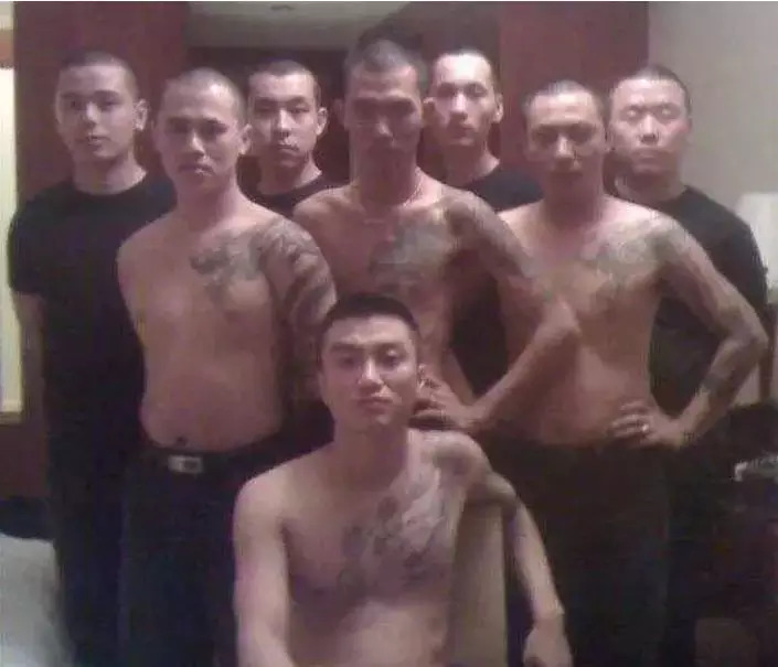 闲鱼沦为中关村打劫平台：被困3小时，网贷买了一台合约机！