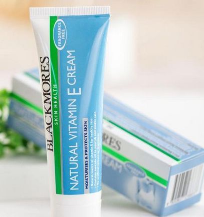 面霜与乳液的区别及用法大全,面霜跟乳液有什么区别哪个比较好