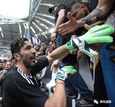 脏话？不存在的！库里：求生欲促使我进步