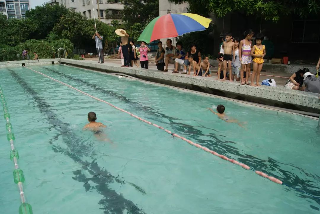 热浪湾沙滩海滨泳场,世界人气最旺海滩泳场