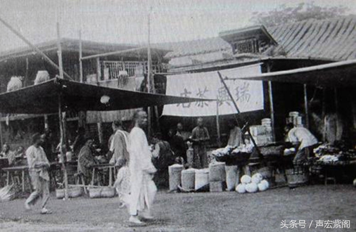 民国年间河北赵县康黑子北京访茶,买回一个“千里白光照妖灯”