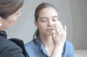 乳液需要水干了才用吗,乳液要涂鼻子吗