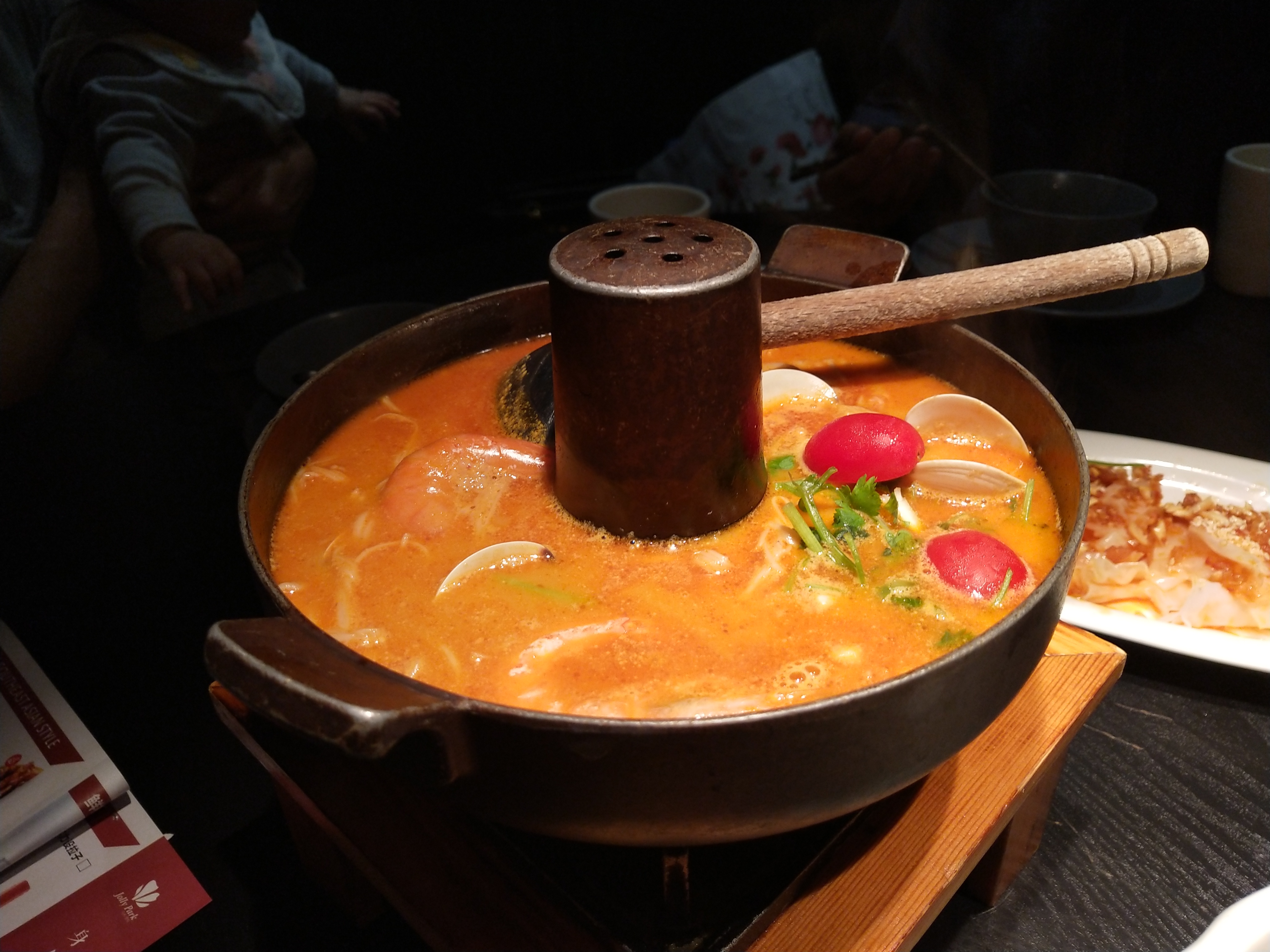 柳州必吃餐厅排行榜前十,柳州市适合10-15人聚会的餐厅团购